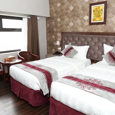 Oasis Hanoi Hotel Esterno foto