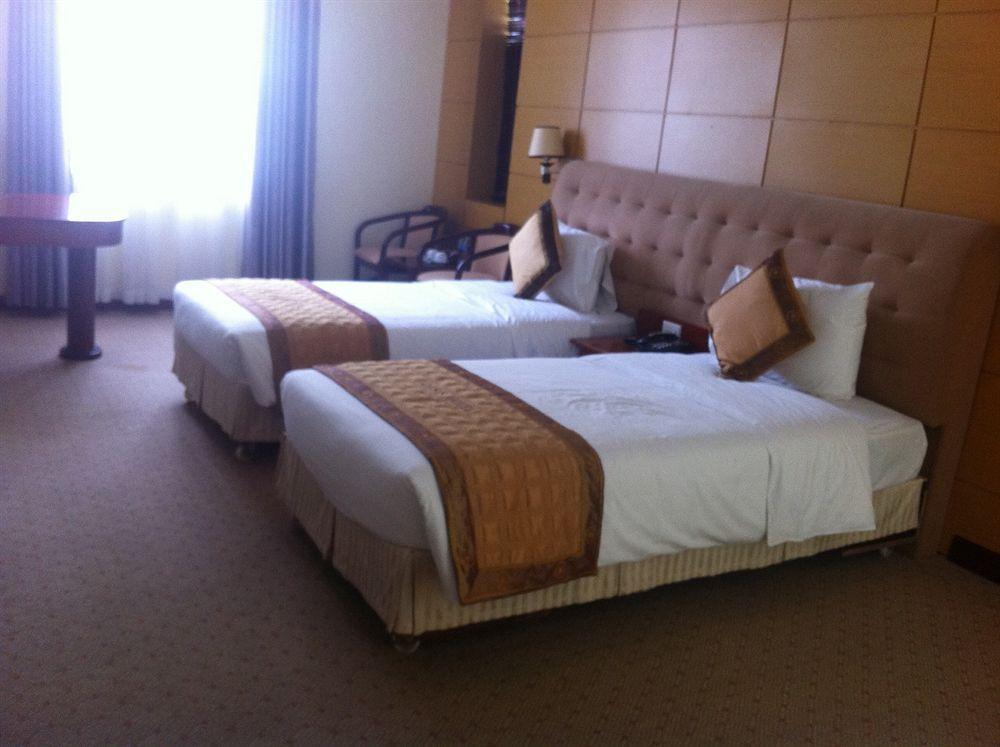 Oasis Hanoi Hotel Esterno foto